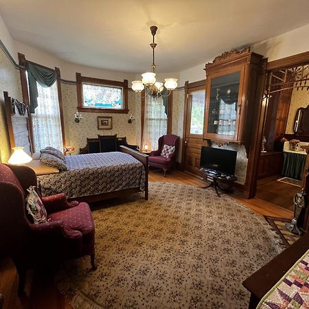 Innisfree Bed & Breakfast South Bend Extérieur photo